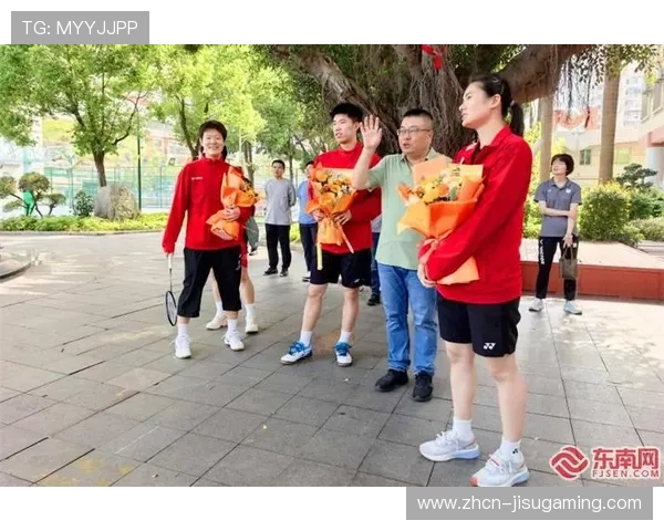 群众组冠军计划开展羽毛球进校园活动